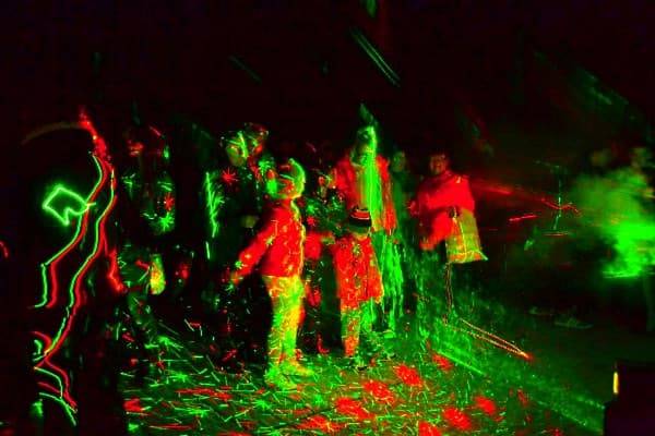 Генератор дыма Курган, генератор дыма купить в Кургане, генератор дыма для дискотек